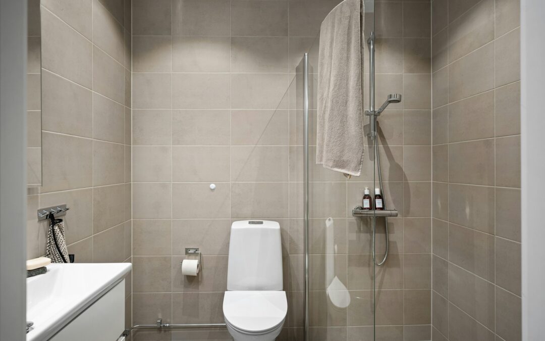 Hur du renoverar badrummet utan att gå över budgeten